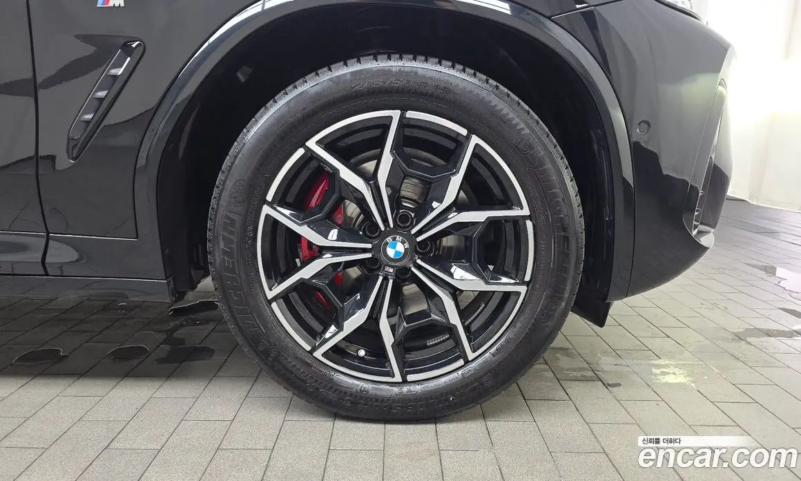 BMW X4 2024 2.0 автомат (гидро), фото 7