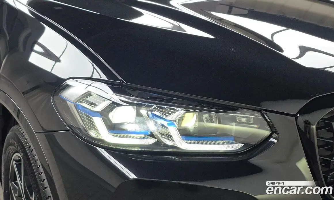 BMW X4 2024 2.0 автомат (гидро), фото 8