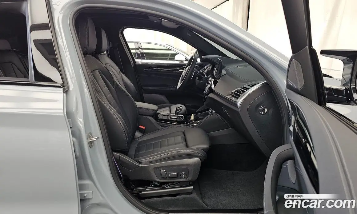 BMW X4 2024 3.0 автомат (гидро), фото 17
