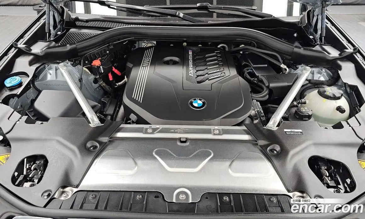 BMW X4 2024 3.0 автомат (гидро), фото 6