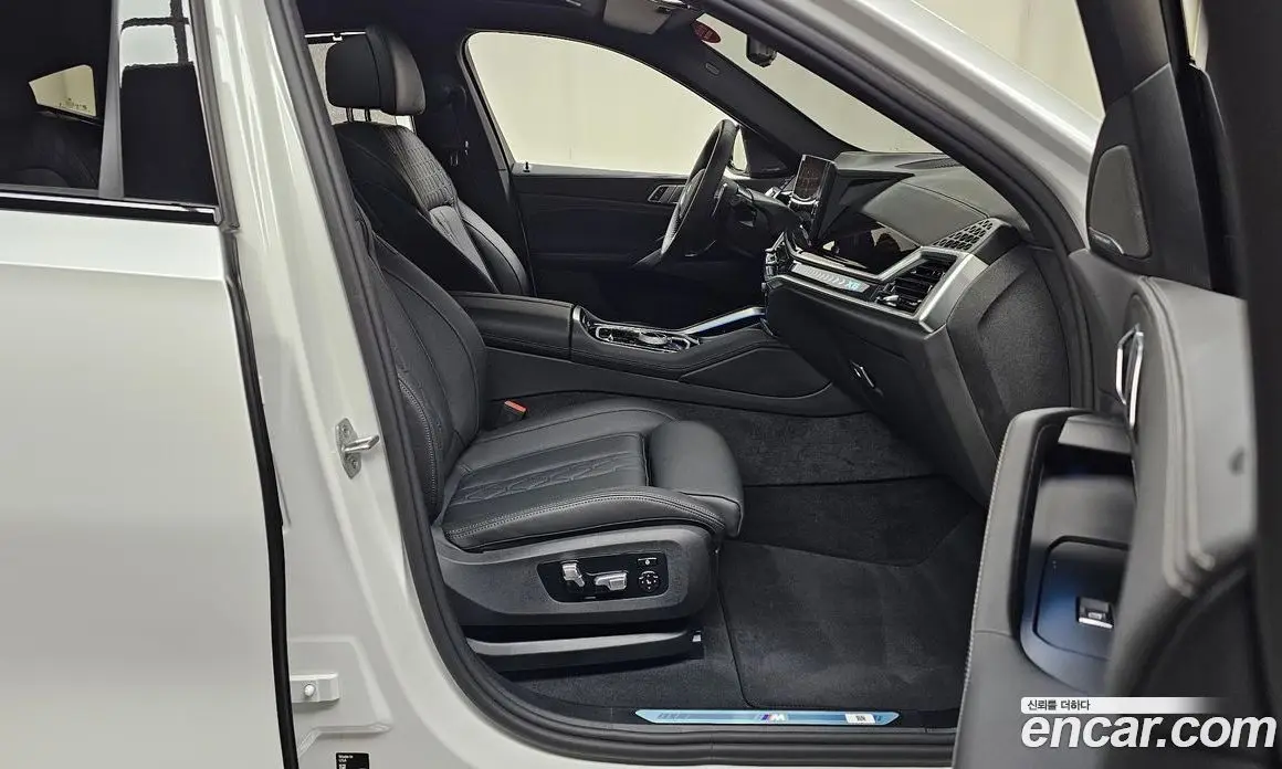 BMW X6 2025 3.0 автомат (гидро), фото 17