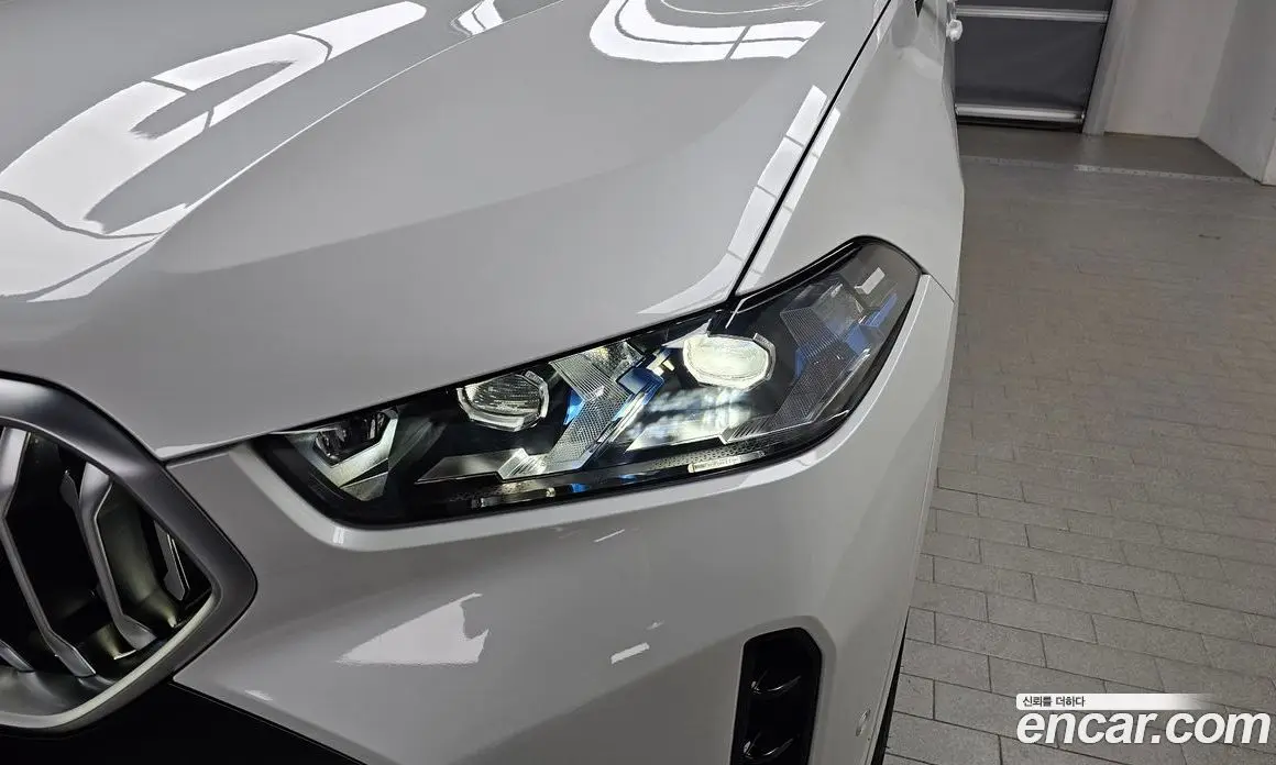 BMW X6 2025 3.0 автомат (гидро), фото 8