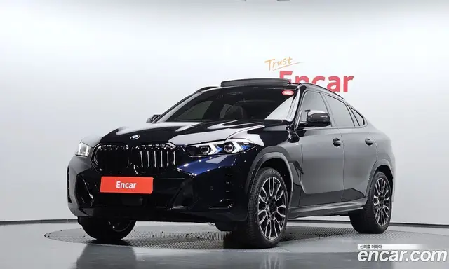 BMW X6, 2025, 3 610 км