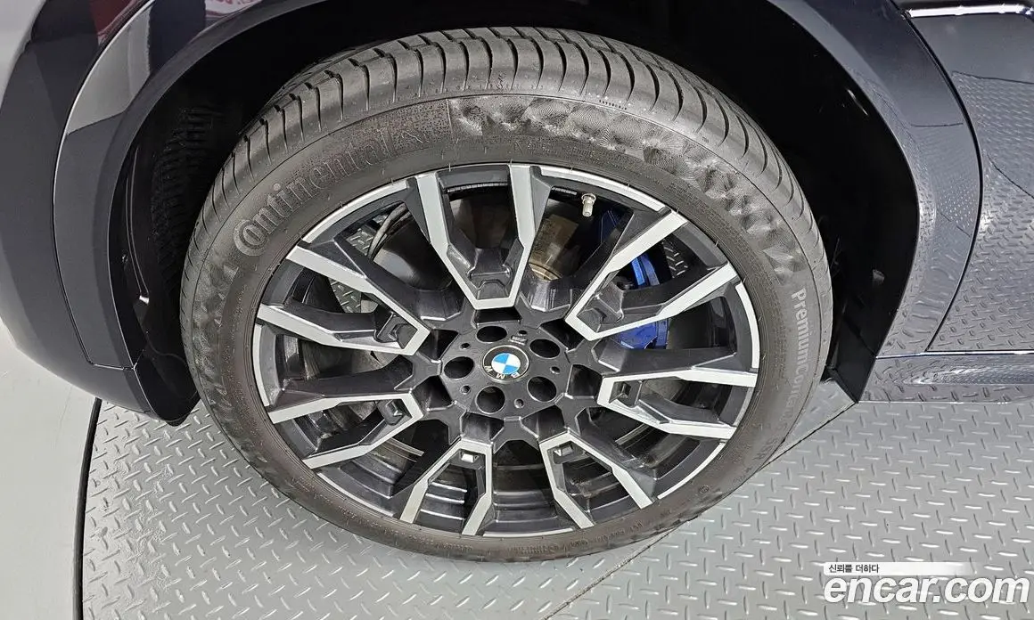 BMW X6 2025 3.0 автомат (гидро), фото 5 BMW X6 2025 3.0 автомат (гидро), фото 5