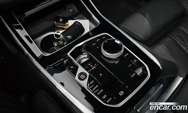 BMW X7 2024 3.0 автомат (гидро), миниатюра 12