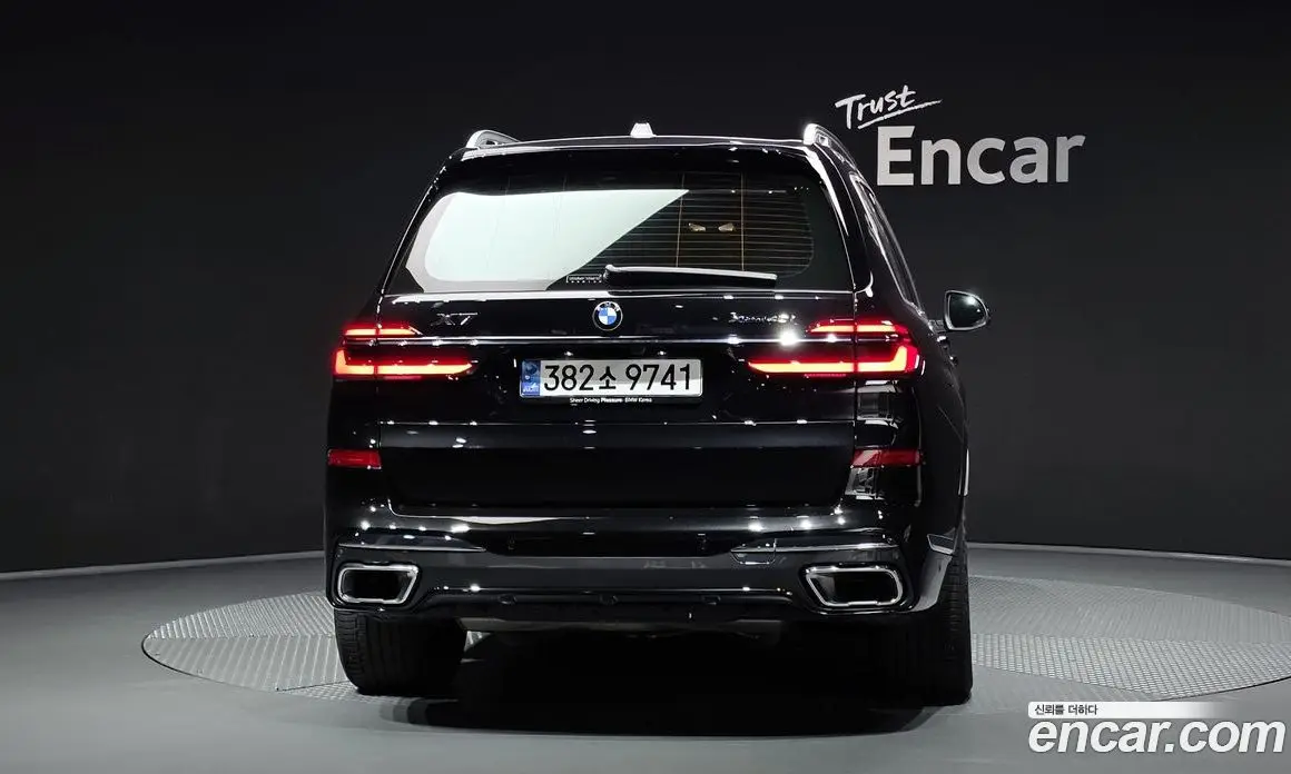 BMW X7 2024 3.0 автомат (гидро), фото 4