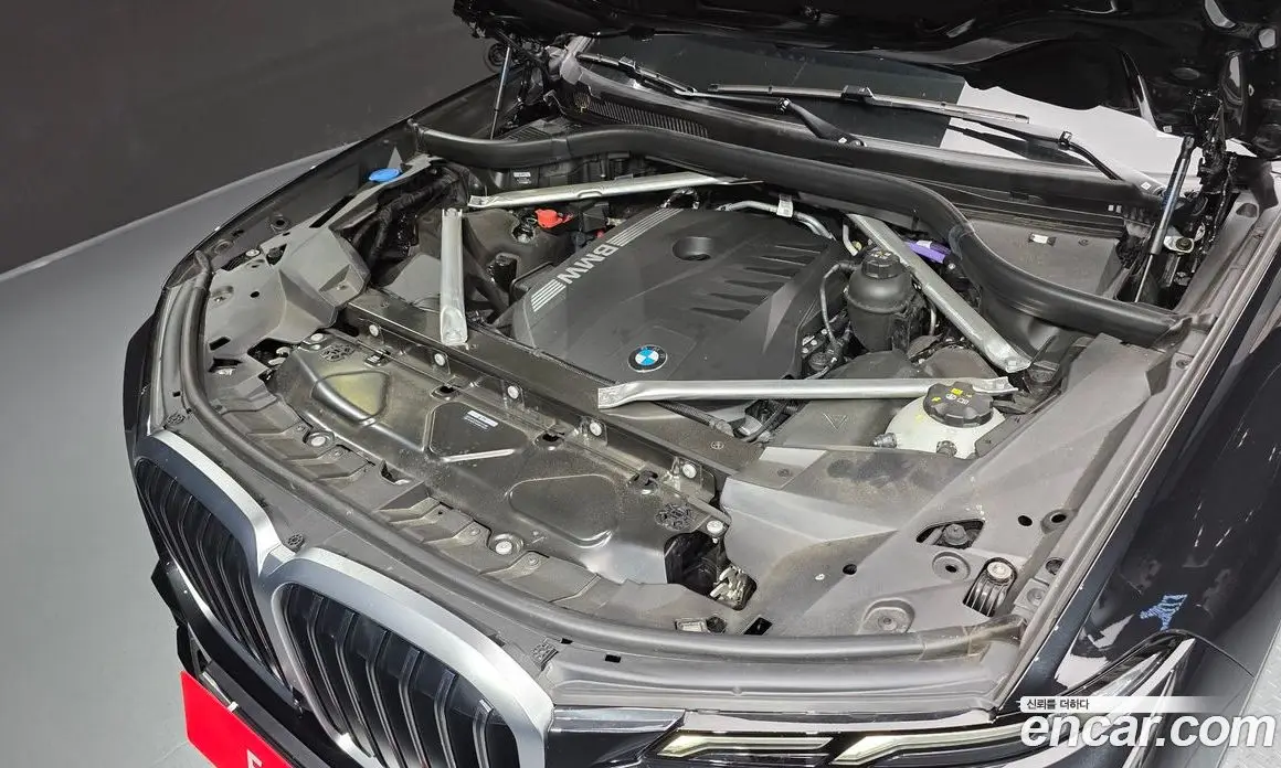 BMW X7 2024 3.0 автомат (гидро), фото 6