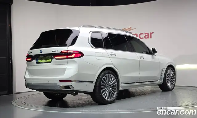 BMW X7 2025 3.0 автомат (гидро), миниатюра 2