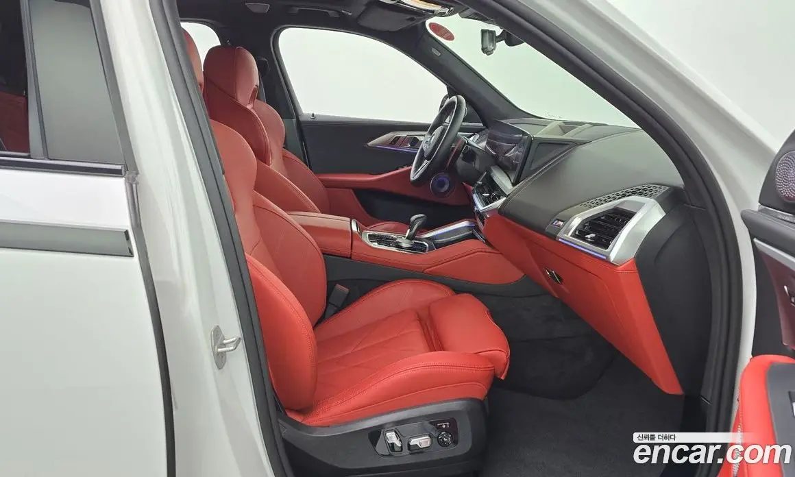 BMW XM 2025 4.4 автомат (гидро), фото 16 BMW XM 2025 4.4 автомат (гидро), фото 16