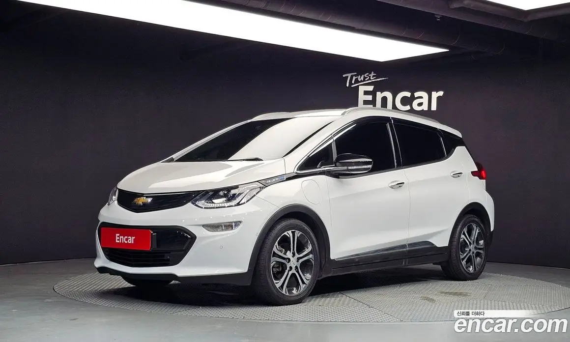 Chevrolet Bolt EV 2019 0.2 автомат (гидро), фото 1 Chevrolet Bolt EV 2019 0.2 автомат (гидро), фото 1