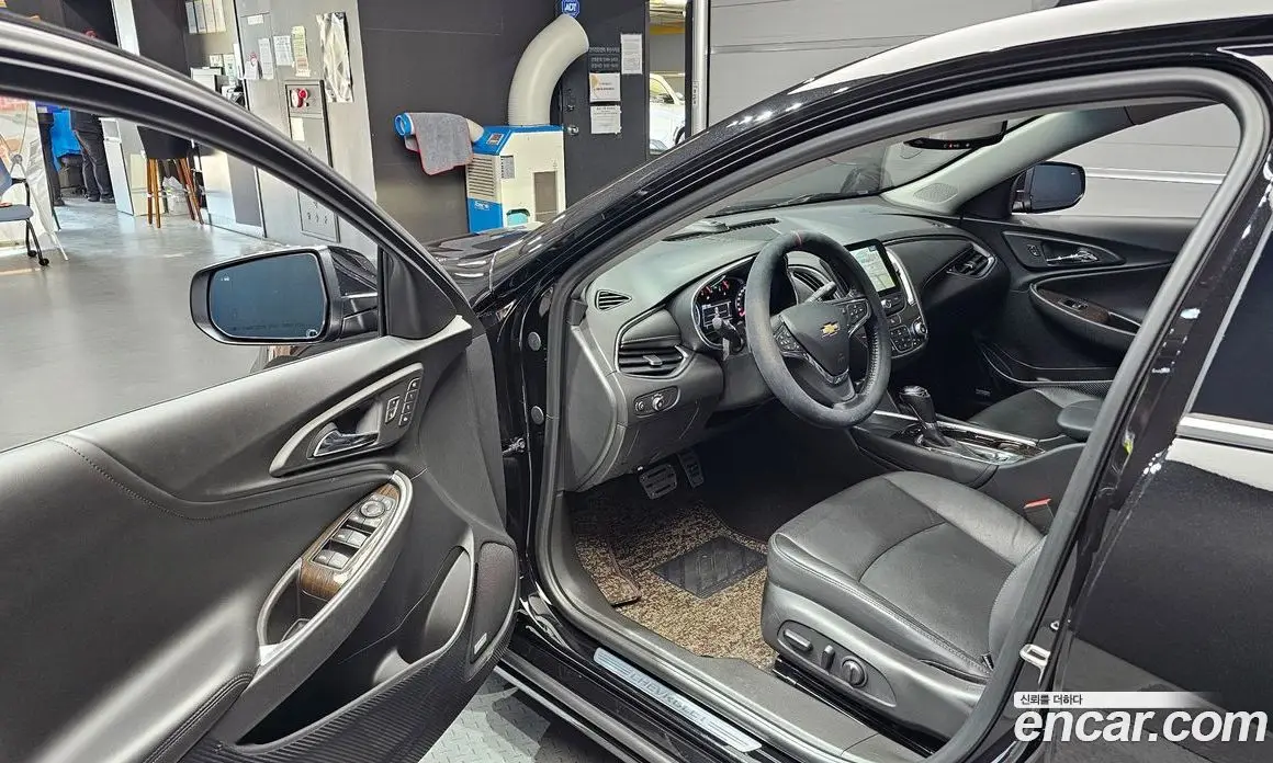 Chevrolet Malibu 2018 2.0 автомат (гидро), фото 13