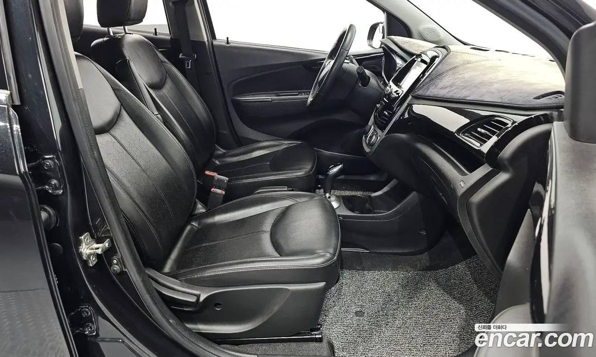 Chevrolet Spark 2015 1.0 автомат (гидро), фото 16 Chevrolet Spark 2015 1.0 автомат (гидро), фото 16