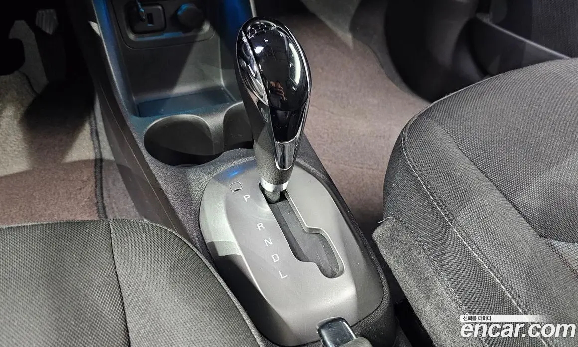 Chevrolet Spark 2016 1.0 автомат (гидро), фото 12