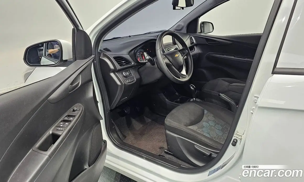 Chevrolet Spark 2016 1.0 автомат (гидро), фото 13