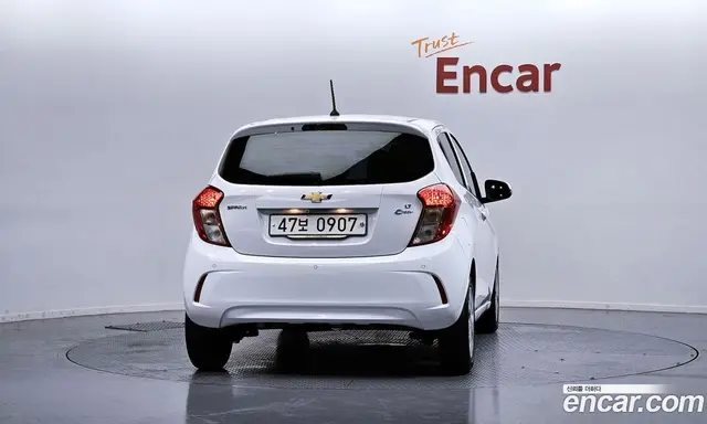 Chevrolet Spark 2016 1.0 автомат (гидро), миниатюра 4