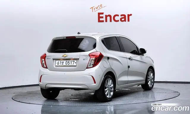 Chevrolet Spark 2016 1.0 автомат (гидро), миниатюра 2