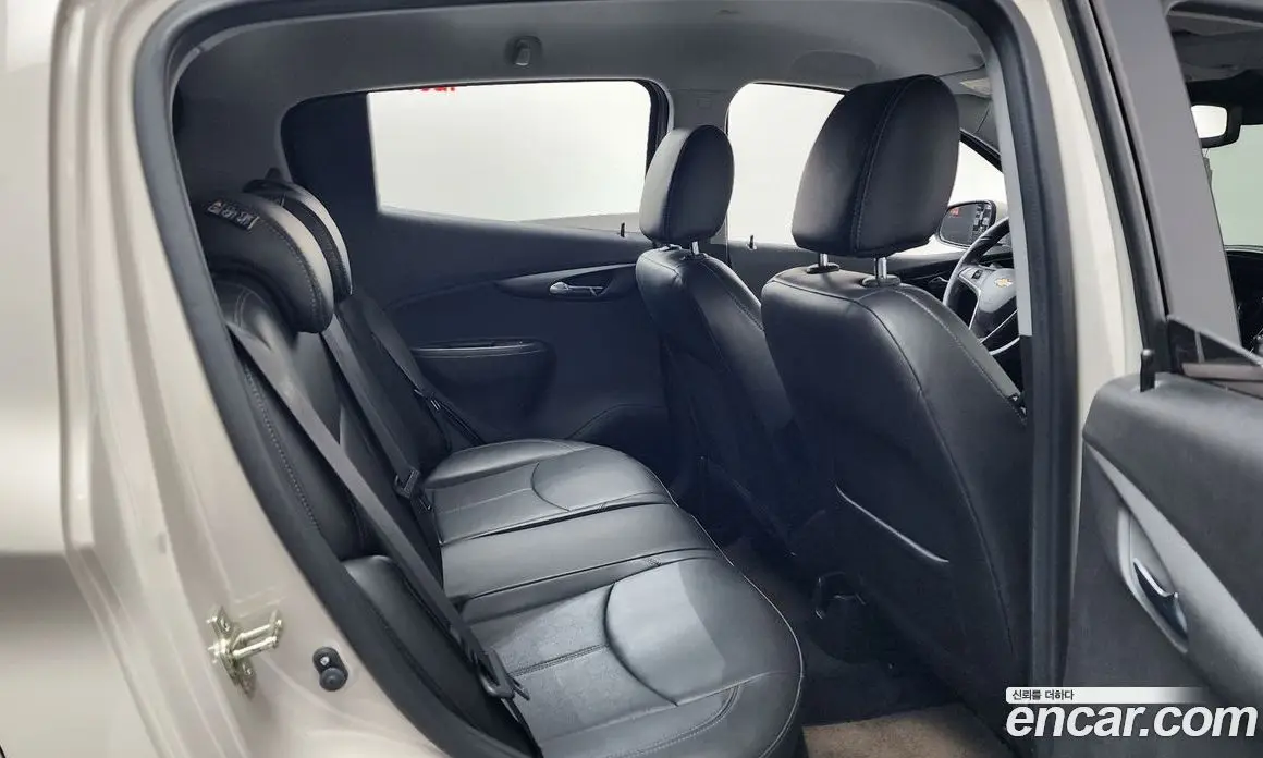 Chevrolet Spark 2016 1.0 автомат (гидро), фото 17