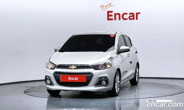 Chevrolet Spark 2016 1.0 автомат (гидро), миниатюра 3