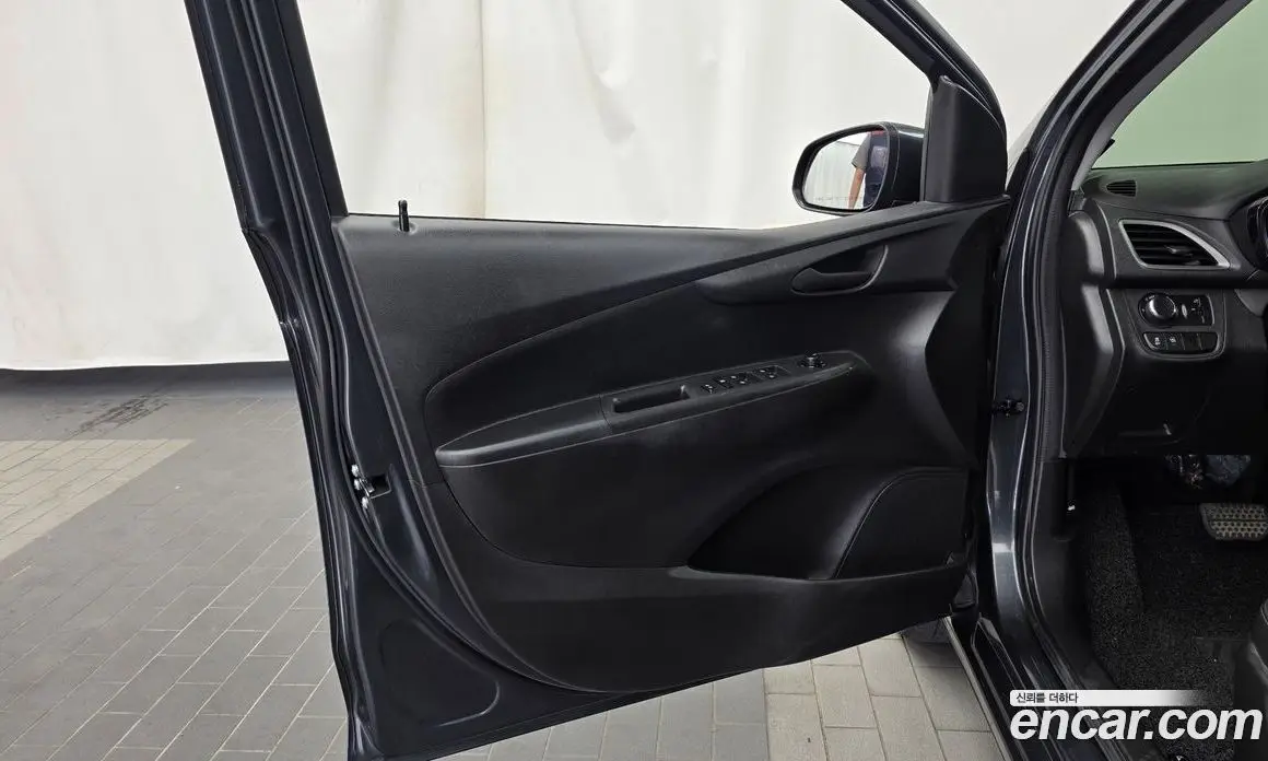 Chevrolet Spark 2020 1.0 автомат (гидро), фото 14