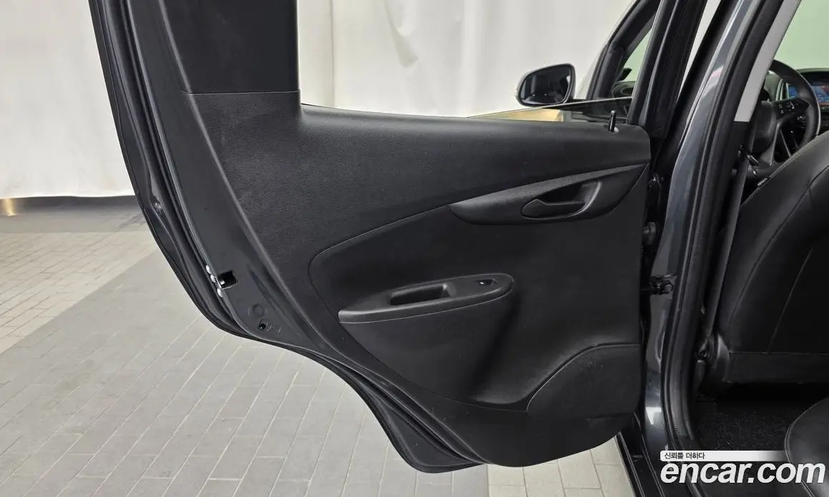 Chevrolet Spark 2020 1.0 автомат (гидро), фото 15