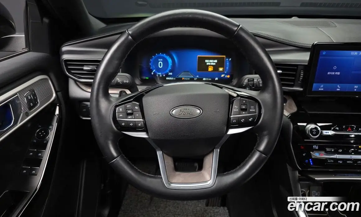 Ford Explorer 2021 3.0 автомат (гидро), фото 20