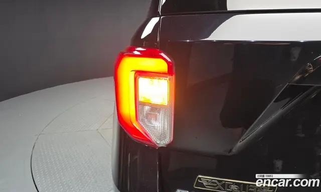 Ford Explorer 2021 3.0 автомат (гидро), миниатюра 9