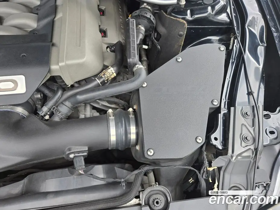 Ford Mustang 2015 5.0 автомат (гидро), фото 19 Ford Mustang 2015 5.0 автомат (гидро), фото 19