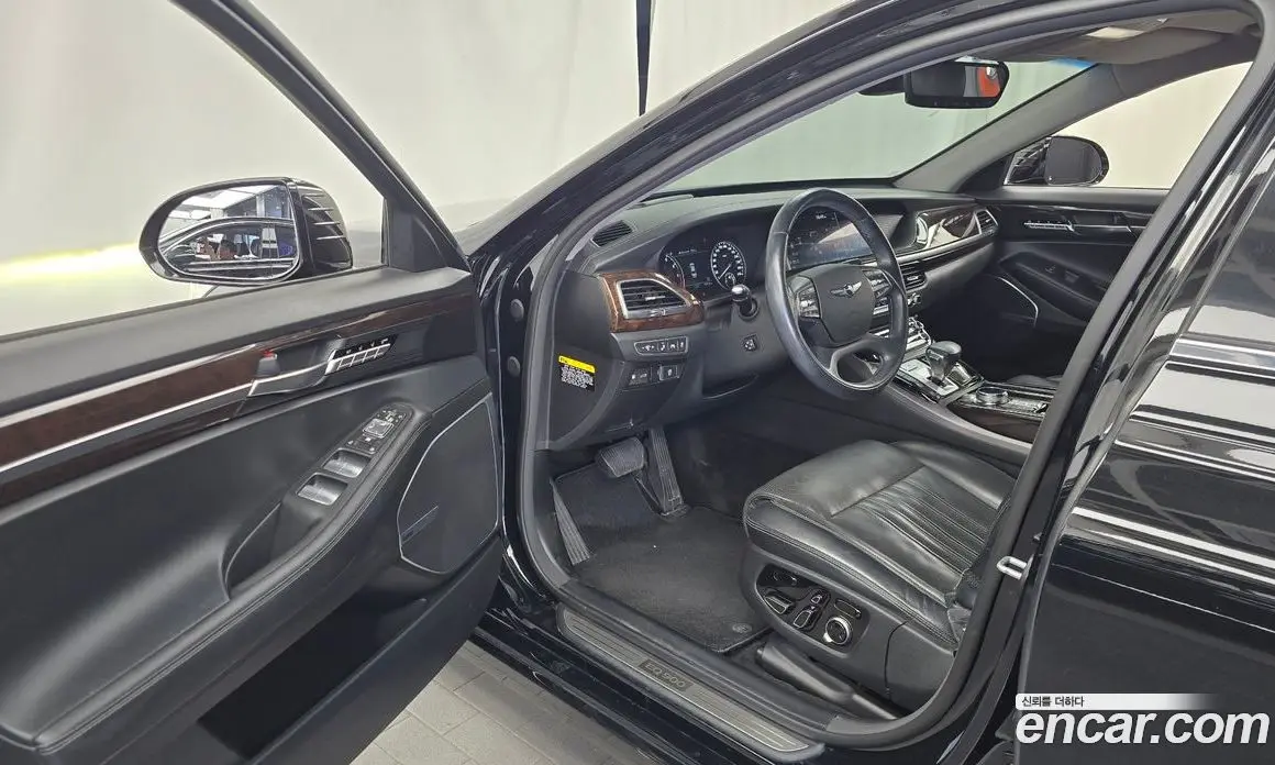 Genesis EQ900 2016 3.8 автомат (гидро), фото 13 Genesis EQ900 2016 3.8 автомат (гидро), фото 13