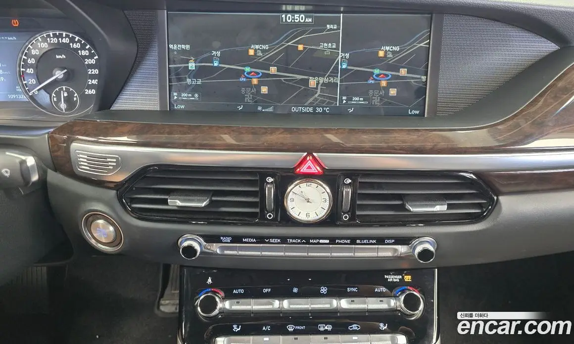 Genesis EQ900 2016 3.8 автомат (гидро), фото 19 Genesis EQ900 2016 3.8 автомат (гидро), фото 19