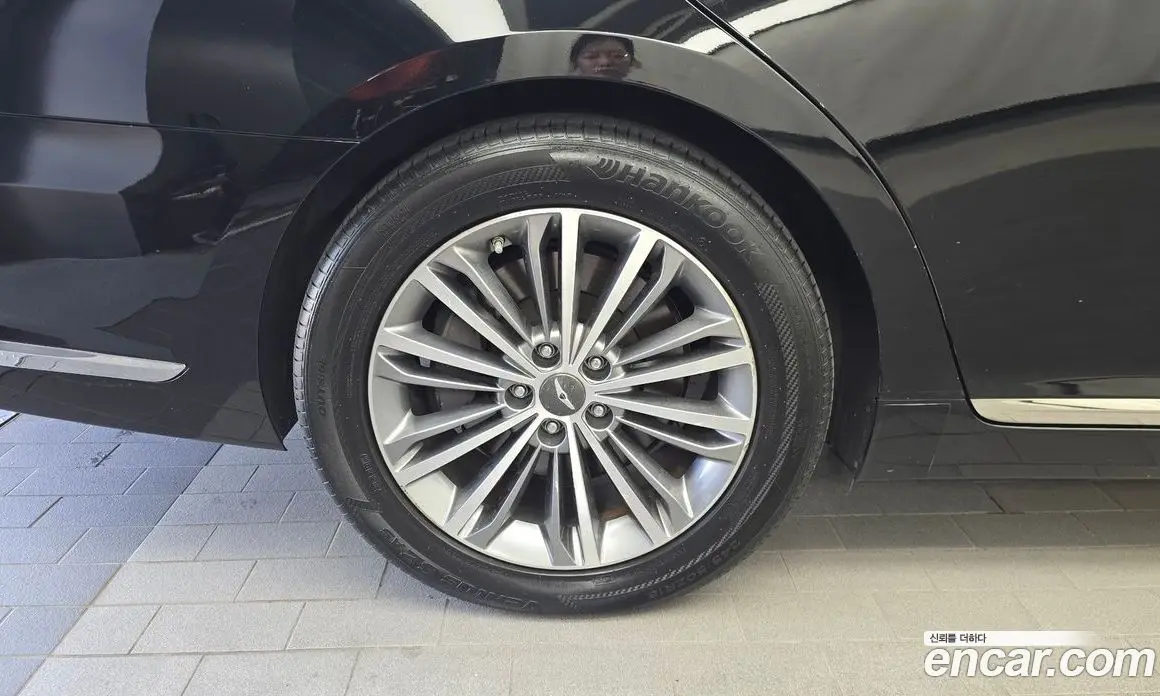 Genesis EQ900 2016 3.8 автомат (гидро), фото 5 Genesis EQ900 2016 3.8 автомат (гидро), фото 5