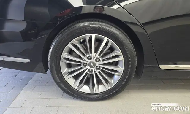 Genesis EQ900 2016 3.8 автомат (гидро), миниатюра 5 Genesis EQ900 2016 3.8 автомат (гидро), миниатюра 5