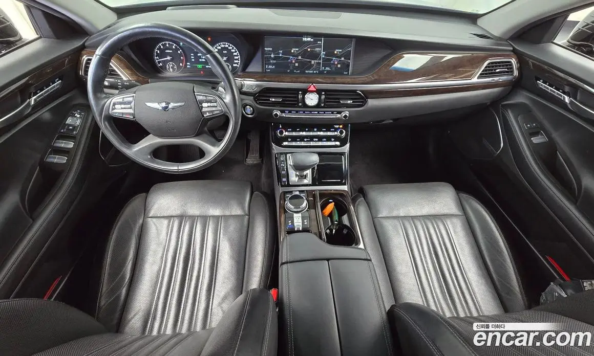 Genesis EQ900 2016 3.8 автомат (гидро), фото 10 Genesis EQ900 2016 3.8 автомат (гидро), фото 10