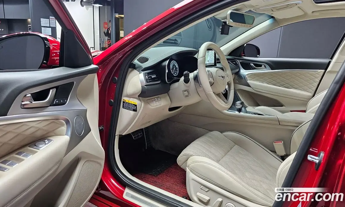 Genesis G70 2019 3.3 автомат (гидро), фото 13 Genesis G70 2019 3.3 автомат (гидро), фото 13