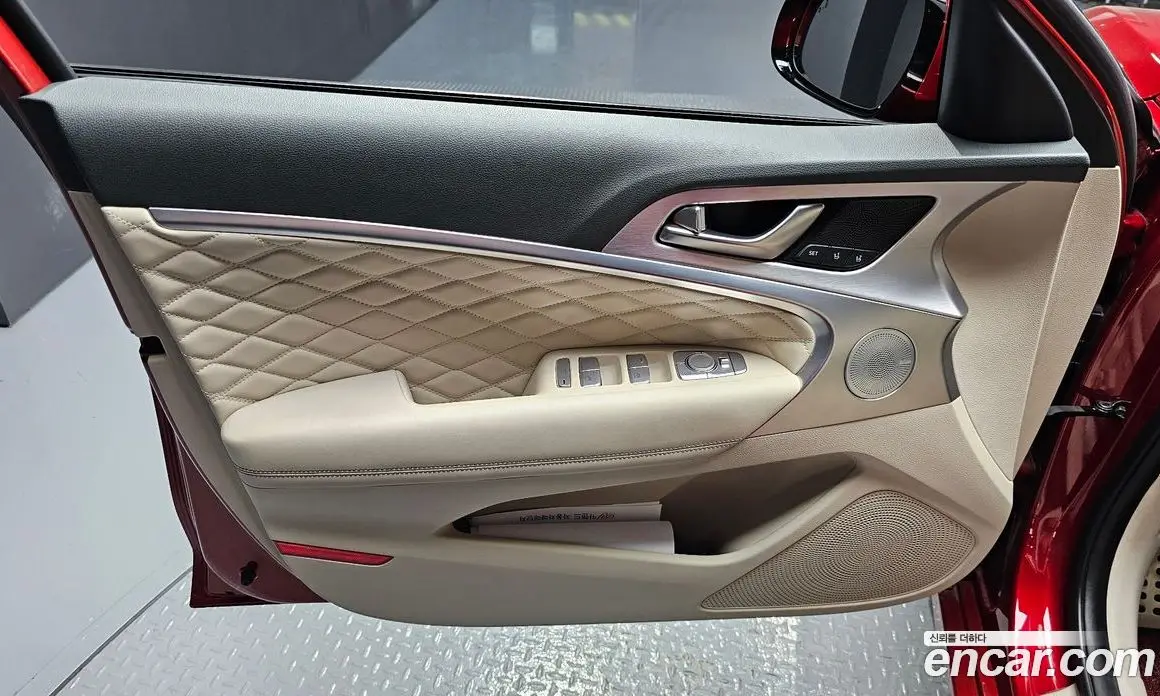 Genesis G70 2019 3.3 автомат (гидро), фото 14 Genesis G70 2019 3.3 автомат (гидро), фото 14