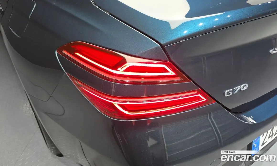 Genesis G70 2021 3.3 автомат (гидро), фото 9