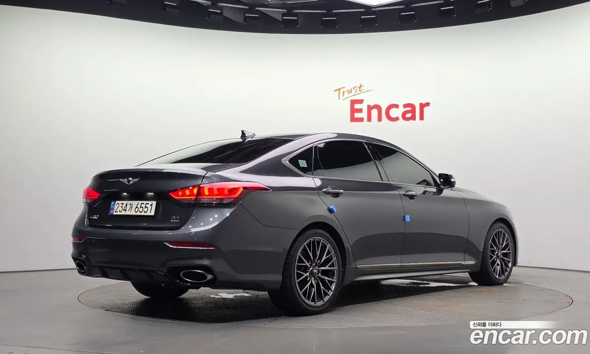 Genesis G80 2018 3.3 автомат (гидро), фото 2 Genesis G80 2018 3.3 автомат (гидро), фото 2