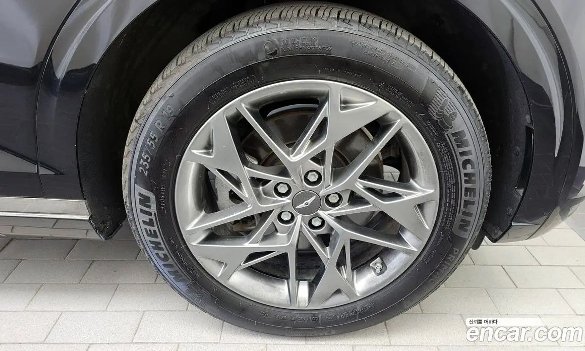Genesis GV70 2021 2.2 автомат (гидро), фото 7 Genesis GV70 2021 2.2 автомат (гидро), фото 7
