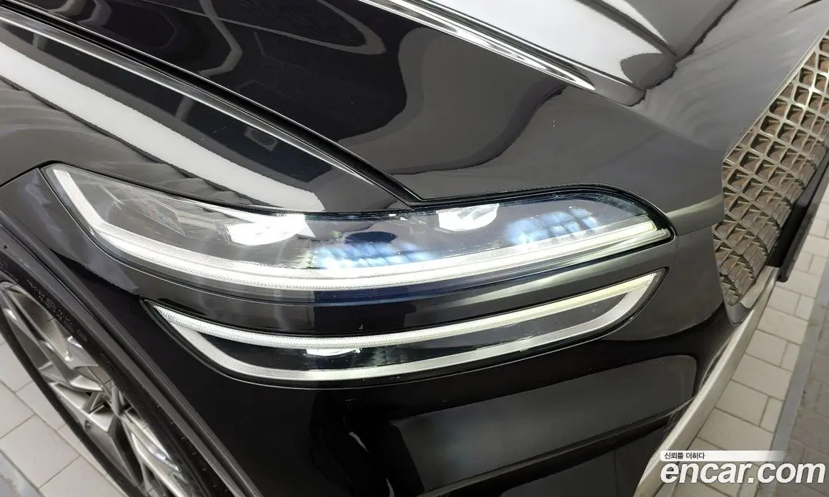 Genesis GV70 2021 2.2 автомат (гидро), фото 8 Genesis GV70 2021 2.2 автомат (гидро), фото 8