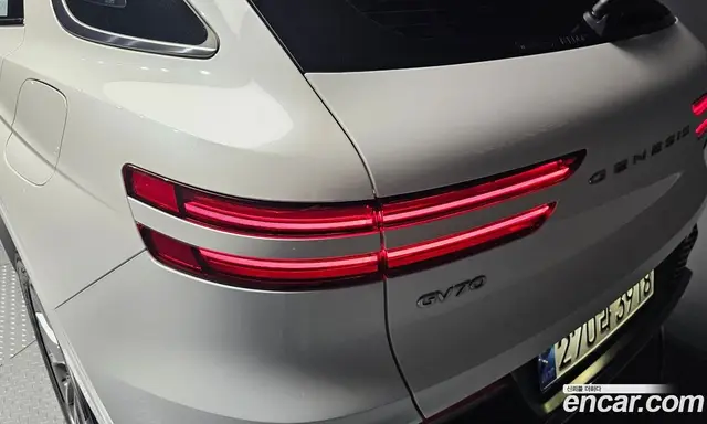 Genesis GV70 2022 2.5 автомат (гидро), миниатюра 9 Genesis GV70 2022 2.5 автомат (гидро), миниатюра 9