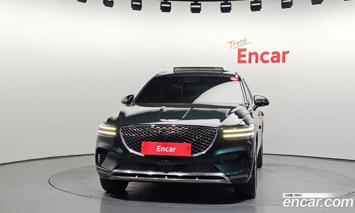 Genesis GV70 2022 2.5 автомат (гидро), фото 3 Genesis GV70 2022 2.5 автомат (гидро), фото 3