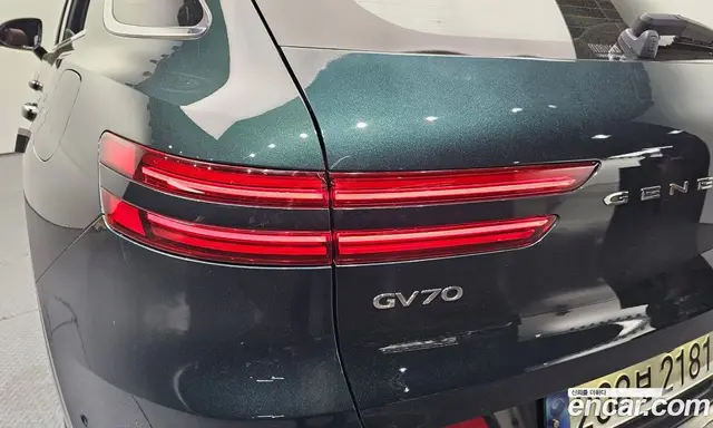 Genesis GV70 2022 2.5 автомат (гидро), миниатюра 9 Genesis GV70 2022 2.5 автомат (гидро), миниатюра 9