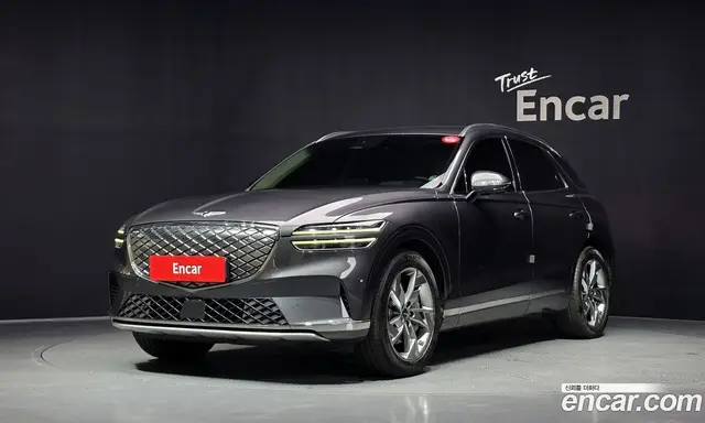 Genesis GV70, 2022, 72 636 км