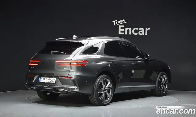 Genesis GV70 2024 2.5 автомат (гидро), миниатюра 2