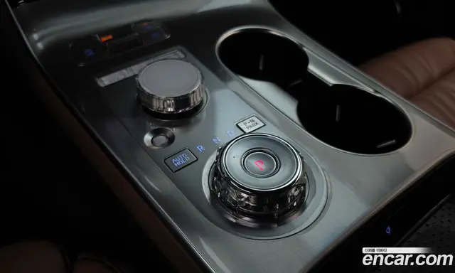 Genesis GV70 2024 2.5 автомат (гидро), миниатюра 12