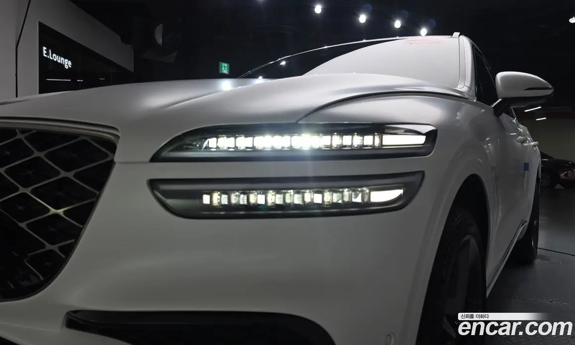 Genesis GV70 2026 3.5 автомат (гидро), фото 7 Genesis GV70 2026 3.5 автомат (гидро), фото 7