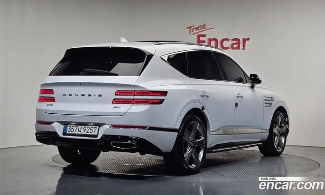 Genesis GV80, 2021, 69 233 км