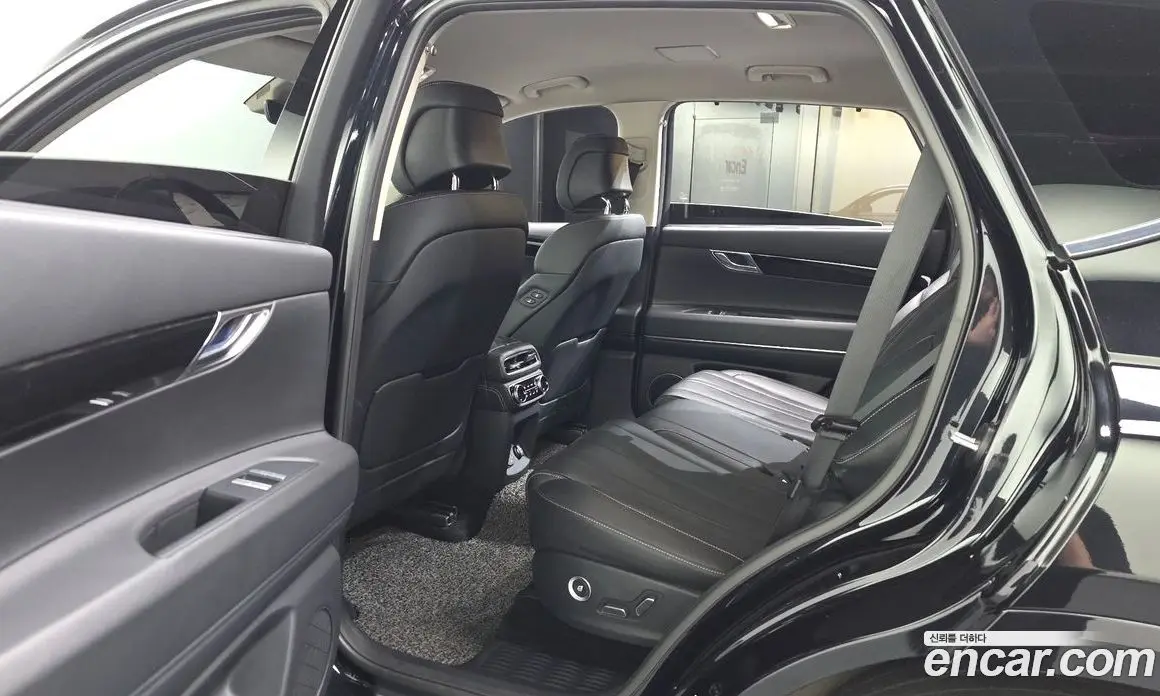 Genesis GV80 2022 2.5 автомат (гидро), фото 16 Genesis GV80 2022 2.5 автомат (гидро), фото 16