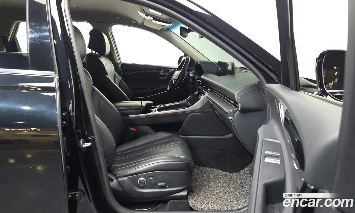 Genesis GV80 2022 2.5 автомат (гидро), фото 17 Genesis GV80 2022 2.5 автомат (гидро), фото 17