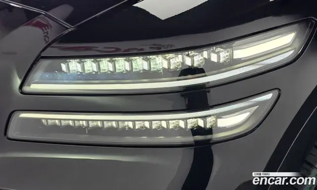 Genesis GV80 2023 2.5 автомат (гидро), миниатюра 8