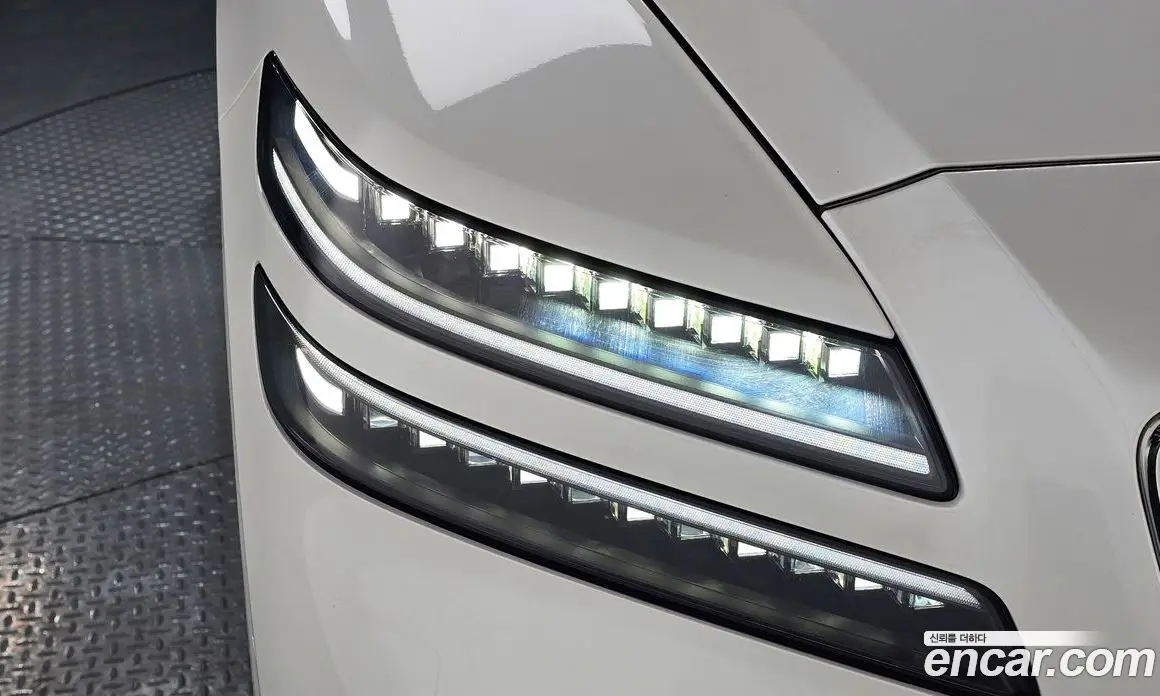 Genesis GV80 2024 2.5 автомат (гидро), фото 8